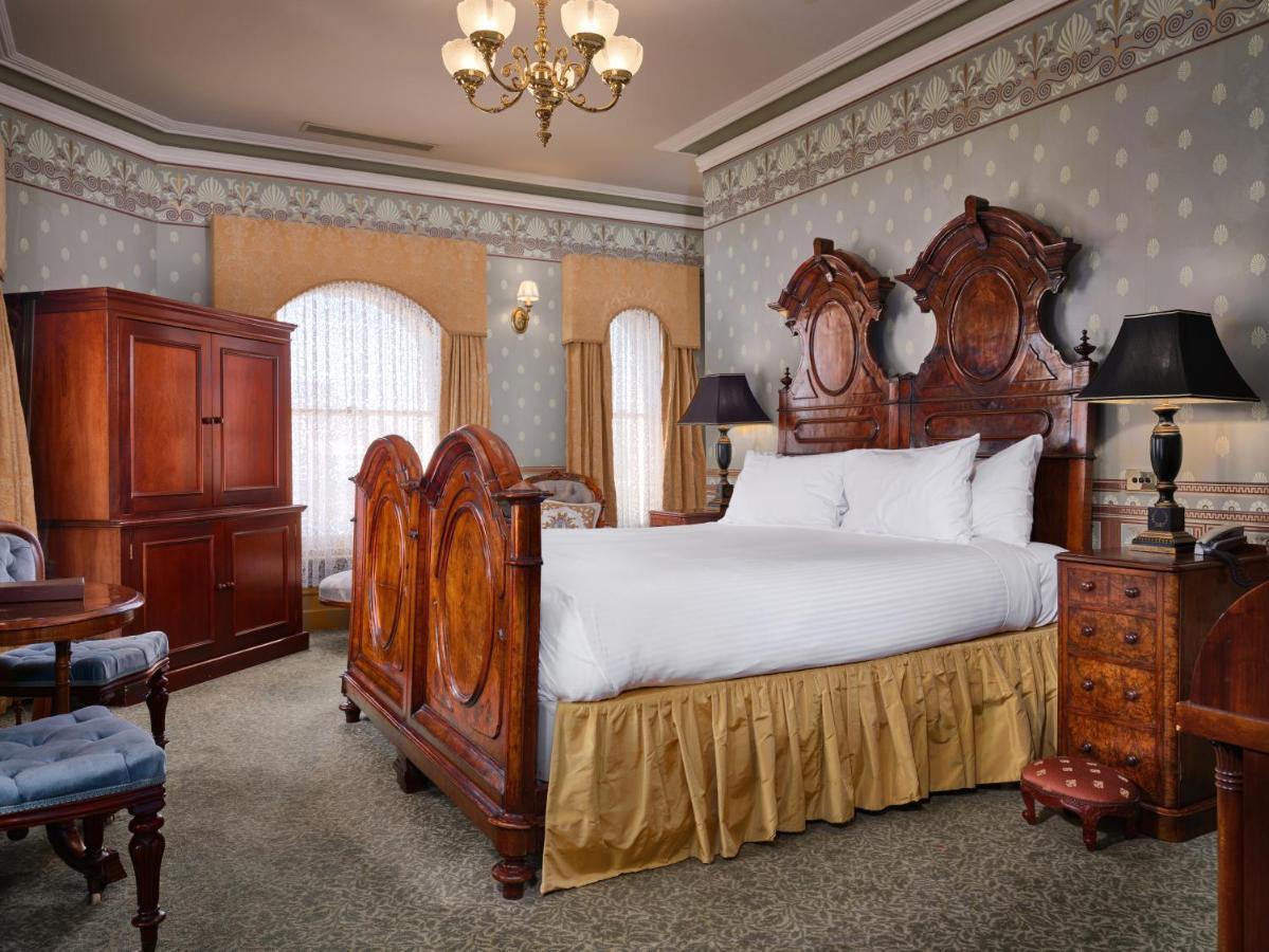 克雷格皇家酒店 巴拉兰特 外观 照片 A guest room at the Hotel St. George