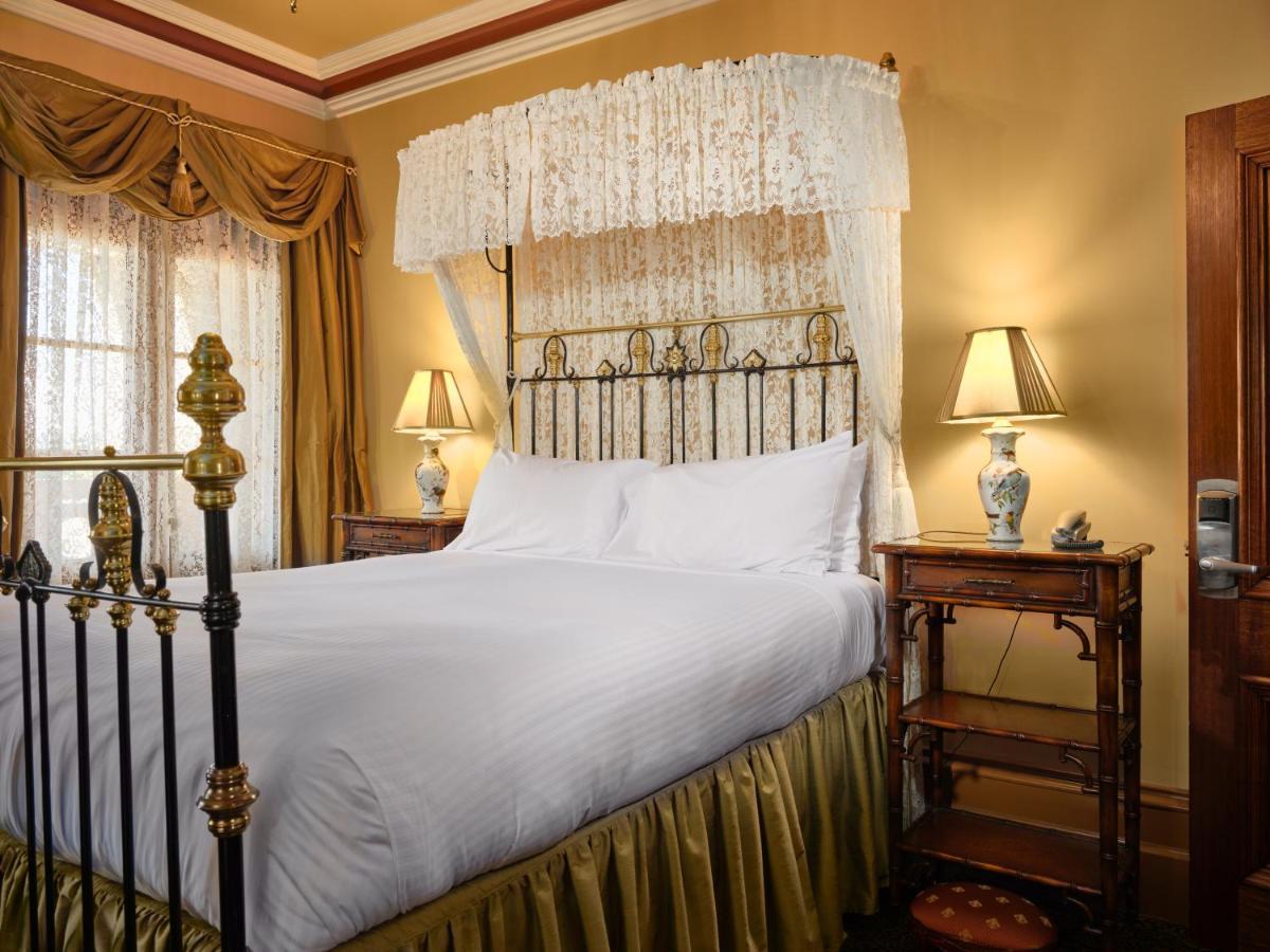 克雷格皇家酒店 巴拉兰特 外观 照片 A guest room at the hotel