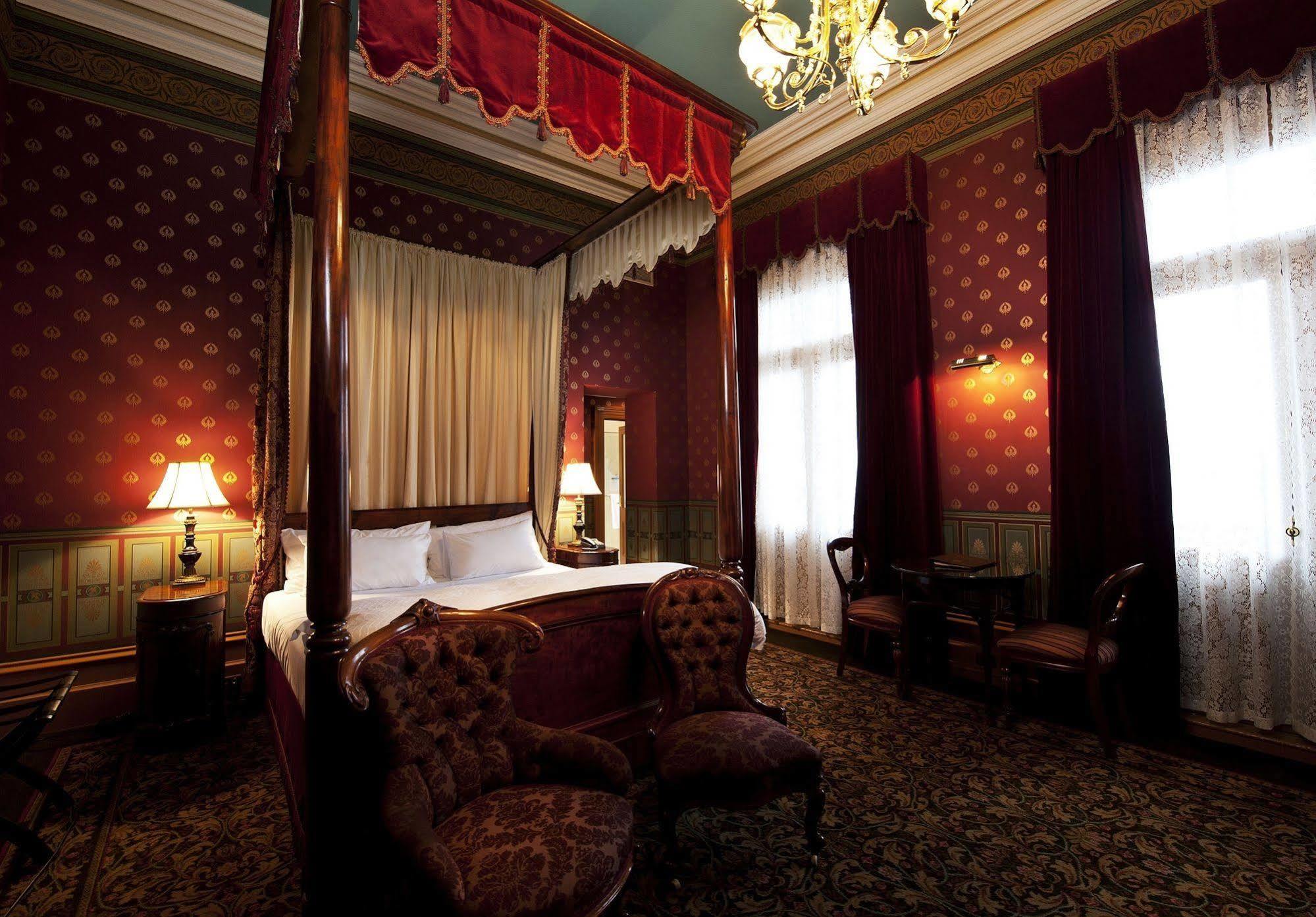 克雷格皇家酒店 巴拉兰特 外观 照片 The hotel's interior